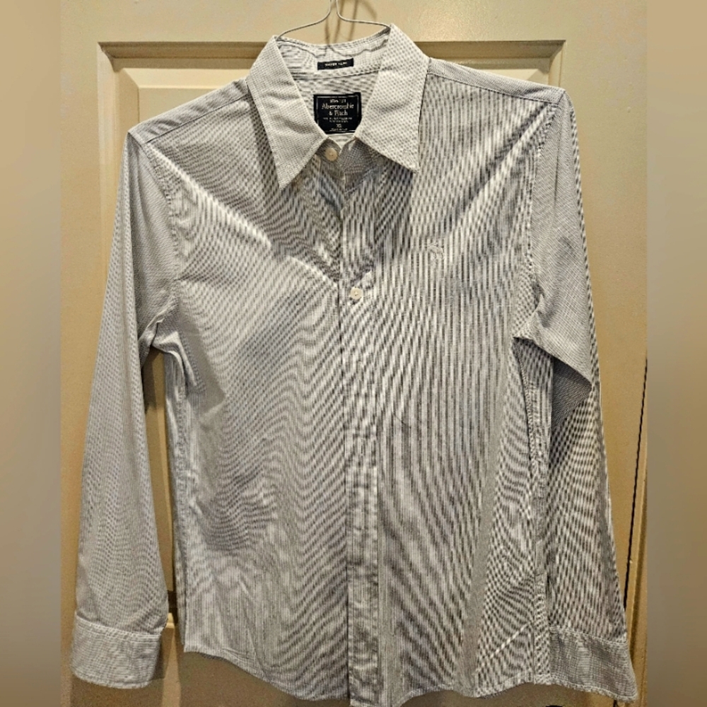 Abercrombie and Fitch Super Slim Stretch Dress Shirt, size XS